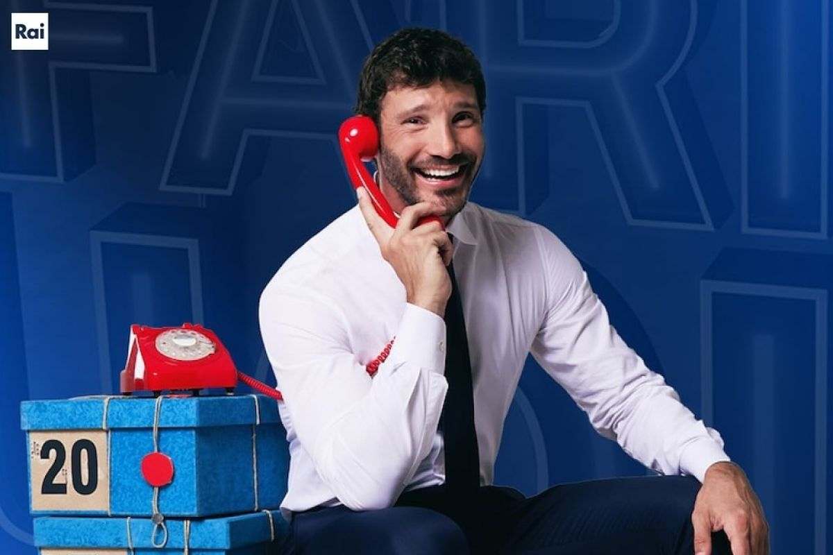 il presentatore Stefano De Martino