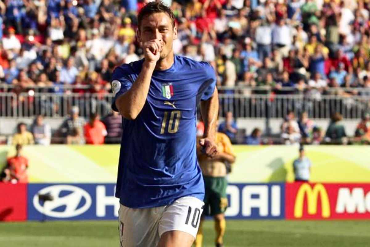 Francesco Totti in maglia azzurra
