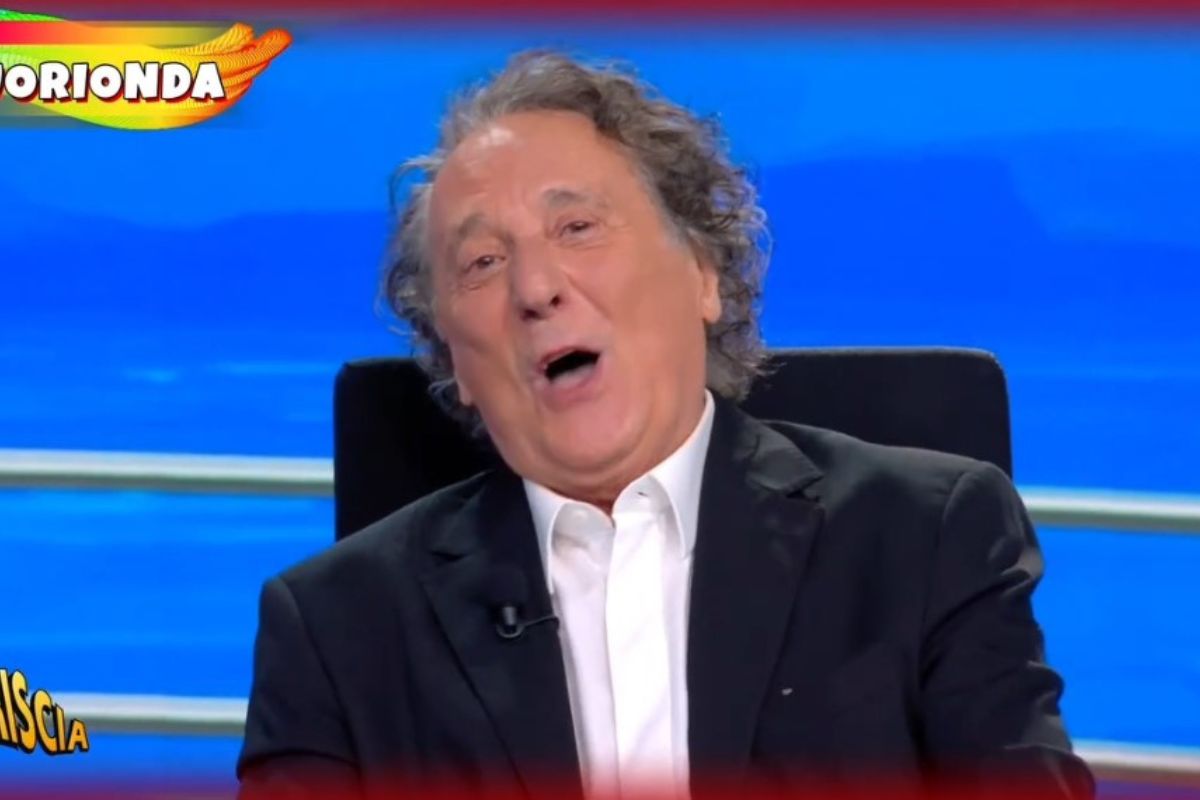 screen fuori onda striscia la notizia enzo iacchetti